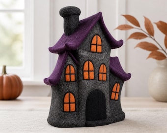 Halloween Felt Haunted House, Handmade Wool Spooky House Decor, Ghost Witch Cottage, Fall Gift