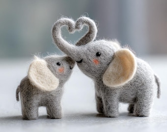 Heart Trunk Elephant Family Figurine, Felt Ornaments, First Mother's Day Gift, New Mom Keepsake