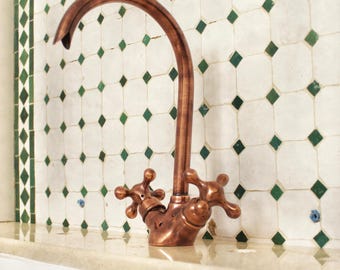 Handcrafted Copper Gooseneck Bathroom Faucet, Unlacquered Single-Hole Sink Faucet