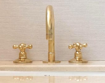 Unlacquered Brass widespread Bathroom Faucet: Vintage Style Solid Brass Deck Mount