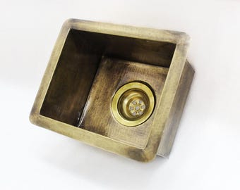 Hammered Brass Undermount Kitchen Sink – Antique Bronze Farmhouse Basin