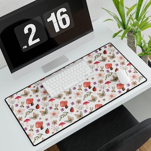 Cottagecore Desk Mat, Botanical Mouse Pad, Floral Workspace Accessory, Nature Lover Gift, Boho Desk Decor