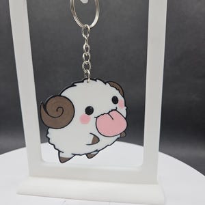 Poro Keychain – Cute League of Legends Inspired Keyring – Gamer Gift, Handmade LoL Accessory 3D Printed