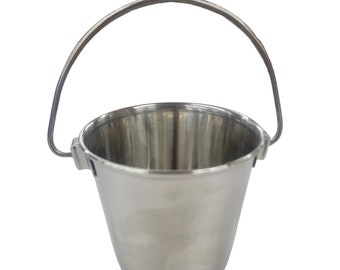 1 Stainless Steel Bucket - Safe Foraging for Parrots