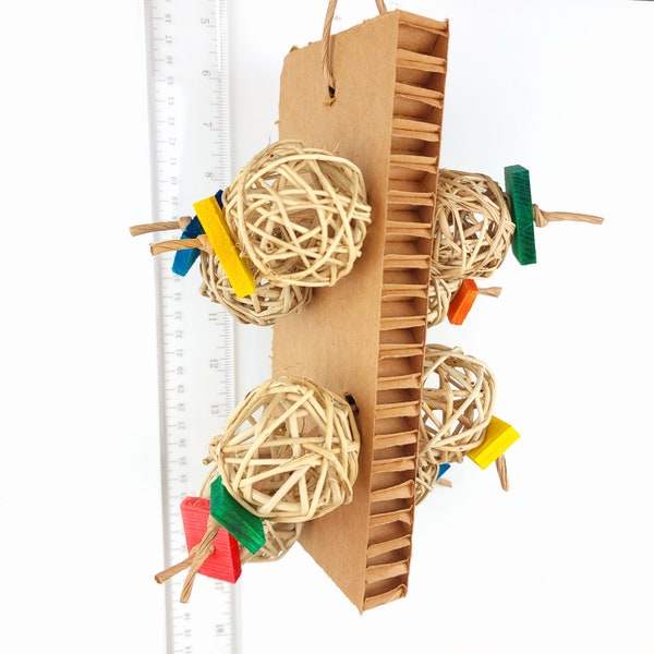 Paddle Ball - Single Size - Shredder Parrot Toy with Natural Cardboard and Vine/Willow Balls