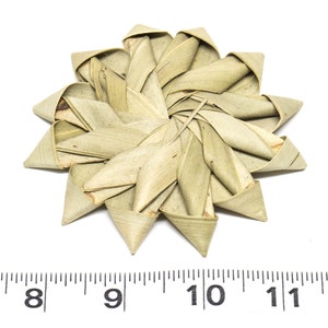 Palm Leaf Lily Pads: Bird Toy Parts - 10 Pack