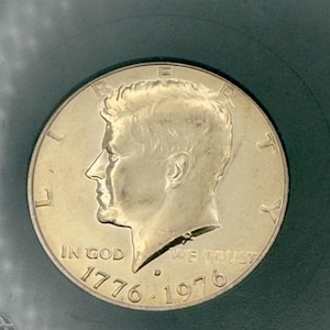 1976-D Kennedy Half Dollar, MS70 Full Strike, Commemorative Bicentennial - FREE SHIPPING