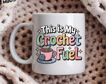 Tasse à café amateur de crochet, « This is my crochet fuel », cadeau amateur de fil drôle pour elle, jolie tasse pastel au crochet pour femme, cadeau pour crocheteuse