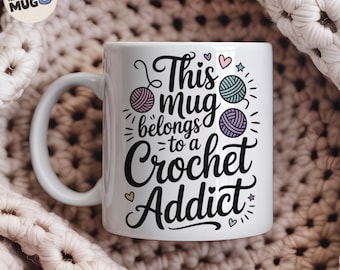 Tazza all'uncinetto, questa tazza appartiene a una appassionata di uncinetto, divertente regalo all'uncinetto per le donne, tazza da caffè per lavorare a maglia e uncinetto, tazza per gli amanti del filato