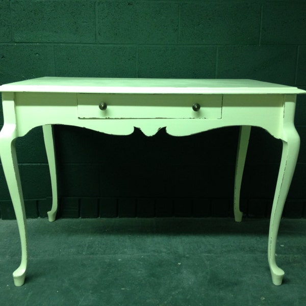 Veranda Ivory Desk