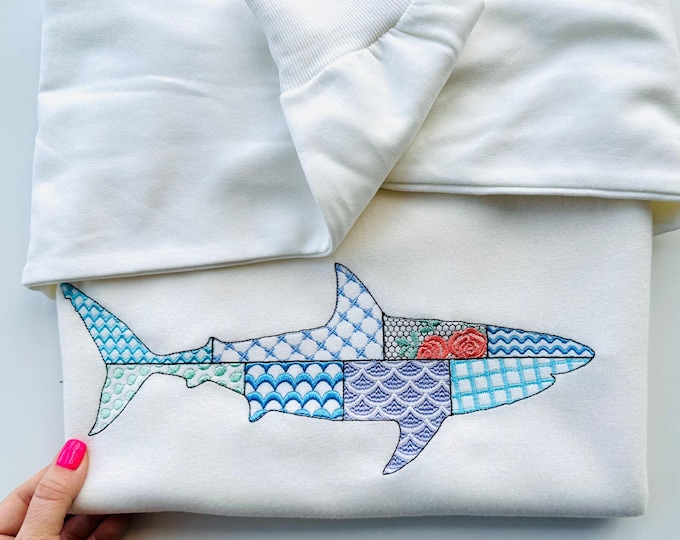Patchwork Shark patterned sea life ocean fish animal white Shark outline machine embroidery designs sizes 8 up to 12in beach t-shirt design