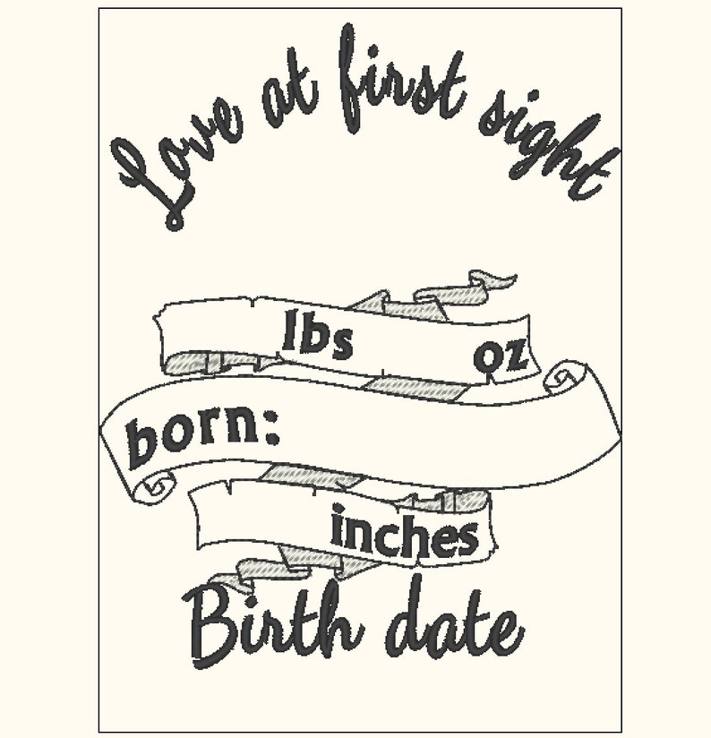 Op de afbeelding: Zwart-witte printbare baby-aankondiging met de tekst "Love at first sight" en een banner met de woorden "born", "lbs", "oz" en "inches". Er is ook ruimte voor de geboortedatum.