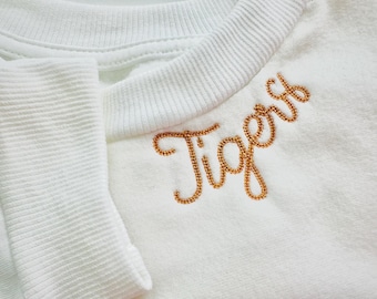 Tiny Chain FONT machine embroidery designs in small sizes 1 up to 2.2 inch Neckline Font kids baby handwritten script alphabet letters BX