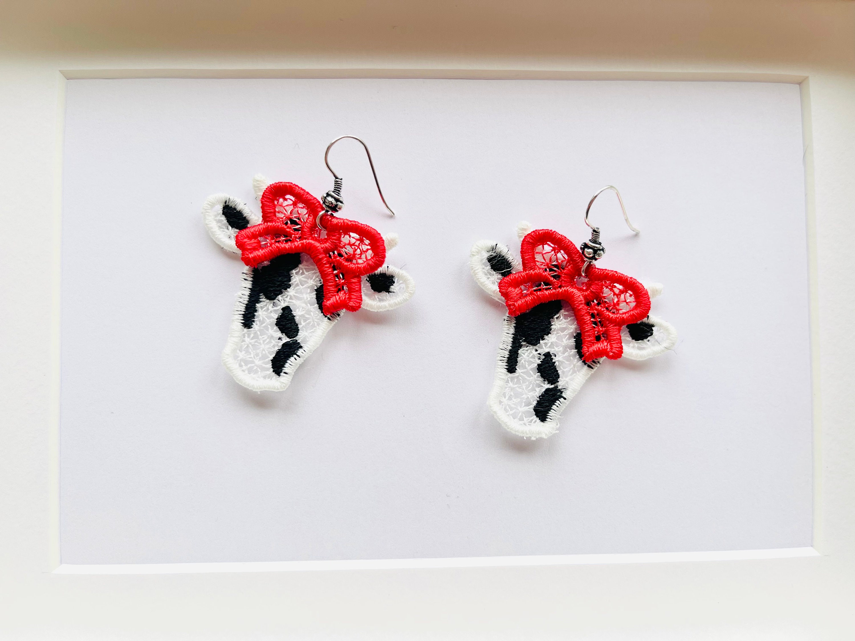 Framendino, Mini Cow Resin Charms Cow Pendant Cute Black White Cow Animal  Dangle Beads for DIY Jewelry Making Farm Theme Earring Necklace Bracelet