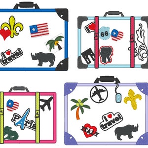 Pode incluir: Quatro malas coloridas com vários adesivos de viagem, incluindo uma palmeira, um rinoceronte, um avião, um coração, uma flor-de-lis, uma bandeira e as palavras "Eu amo viajar".