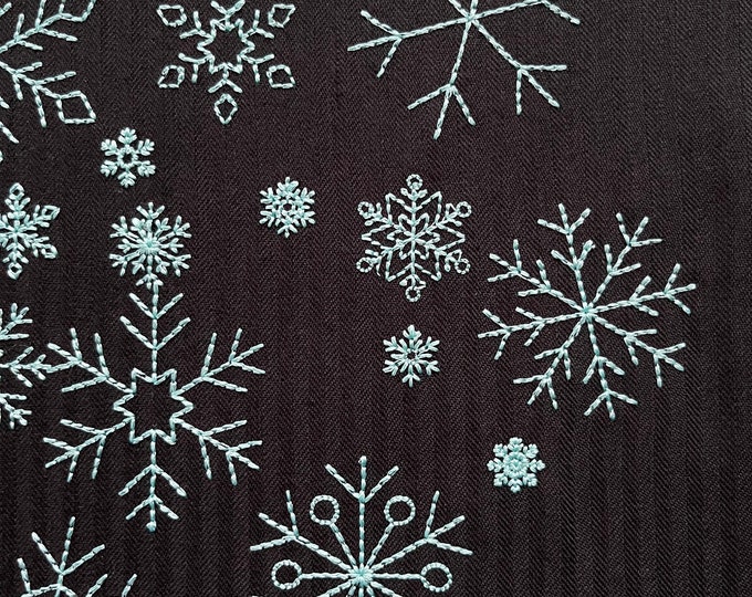 Swirl mini snowflakes SET of 4, winter snowflake 4 types, swirl and curl  frozen Christmas snow machine embroidery designs assorted sizes