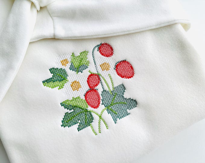 Cross stitch Strawberry Wild Strawberries woodland forest garden machine embroidery designs sizes 4 up to 5.5 inch sweet home kitchen design