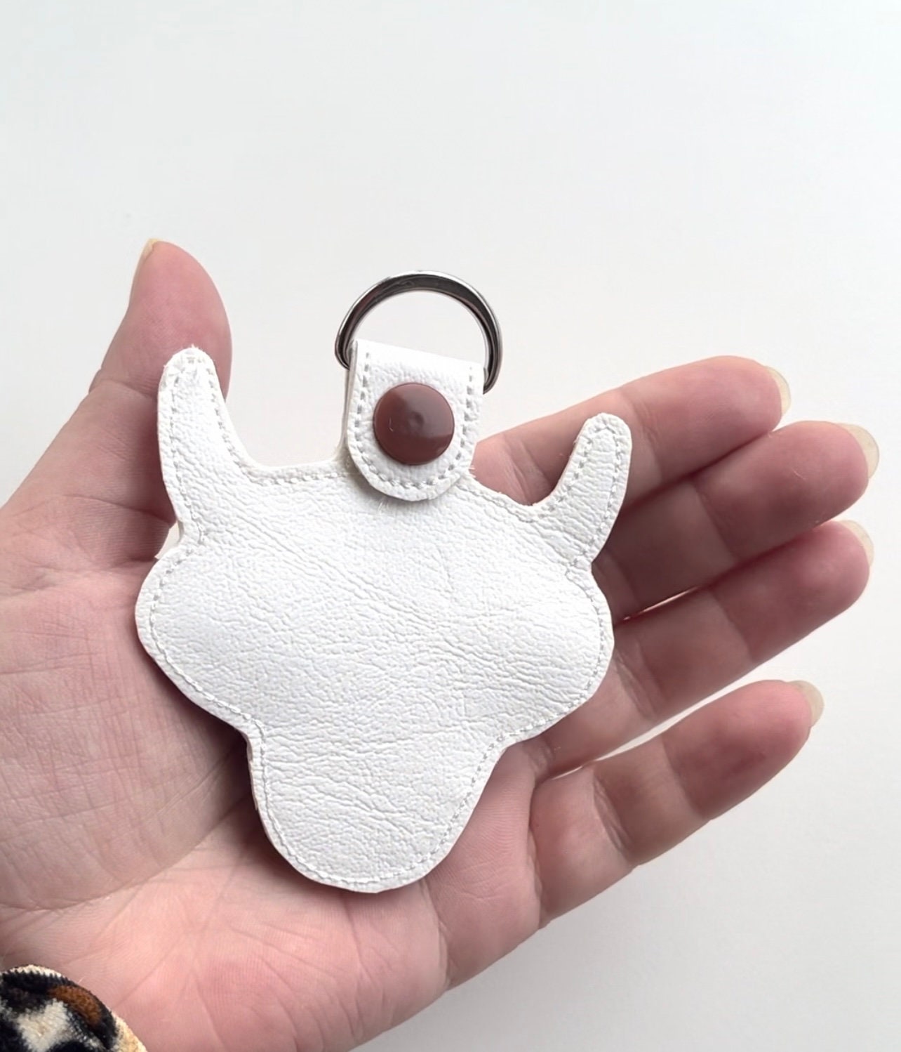 Fringed Highland cow keychain key fob snap tab in the hoop machine embroidery designs ITH project Awesome fluffy fur cow kids backpack tag