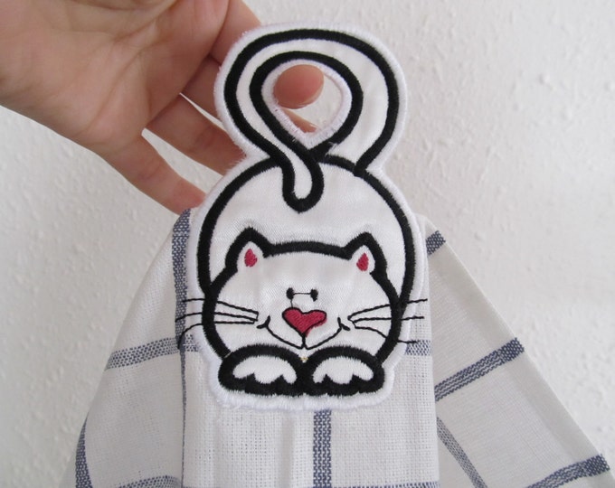 Funny cat - towel hanging hole towel topper In The Hoop machine embroidery design ITH project for hoop 5x7, cute little kitty towel hanger