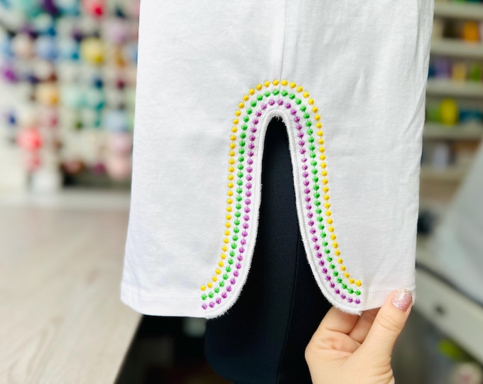 Mardi Gras Pearl split side seam cutout side bow machine embroidery designs festive Parade Fat Tuesday Pearls t-shirt sweatshirt embroidery
