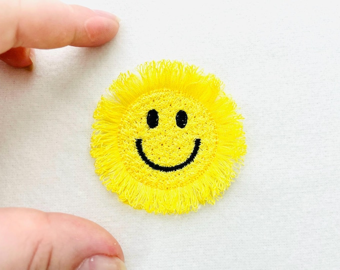 Small Fringed Happy Face, with Chenille effect  fuzzy happy face fringe in the hoop ITH machine embroidery designs sweatshirt cozy vibes