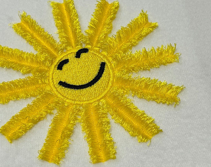 Sun, Fluffy fringed happy happy sun chenille awesome Fringed fluffy sun fringe ITH in the hoop machine embroidery designs