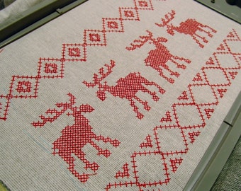 Cross stitch Christmas Deer Elk separate motifs Set of 4 types machine embroidery designs assorted sizes sweet home Christmas decoration