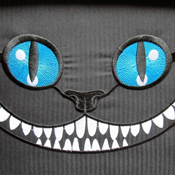 De Cheshire Cat machineborduurontwerpen in meerdere maten voor hoepel 4 x 4 5 x 7 6 x 10 Alice in Wonderland Cat gezicht T-shirt kussen speelgoedontwerp