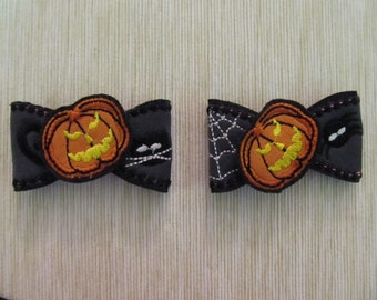 Halloween Bows - 2 types - In the hoop project ITH machine embroidery design only for hoop 5x7 scary pumpkin Jack o lantern bow tie hairclip