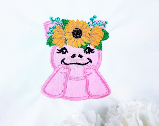 Sunflower Piggy girl, Ms Pig Piggie with fall autumn sunflower floral crown, Thanksgiving fall flower machine embroidery designs many sizes