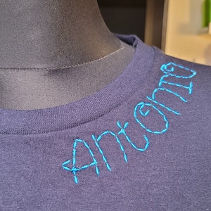 Diseños de bordado a máquina FONT con puntada de efecto de mano en tamaños mini surtidos, letras del alfabeto, nombre de puntada de semilla de frijol para niños divertidos, caja incluida