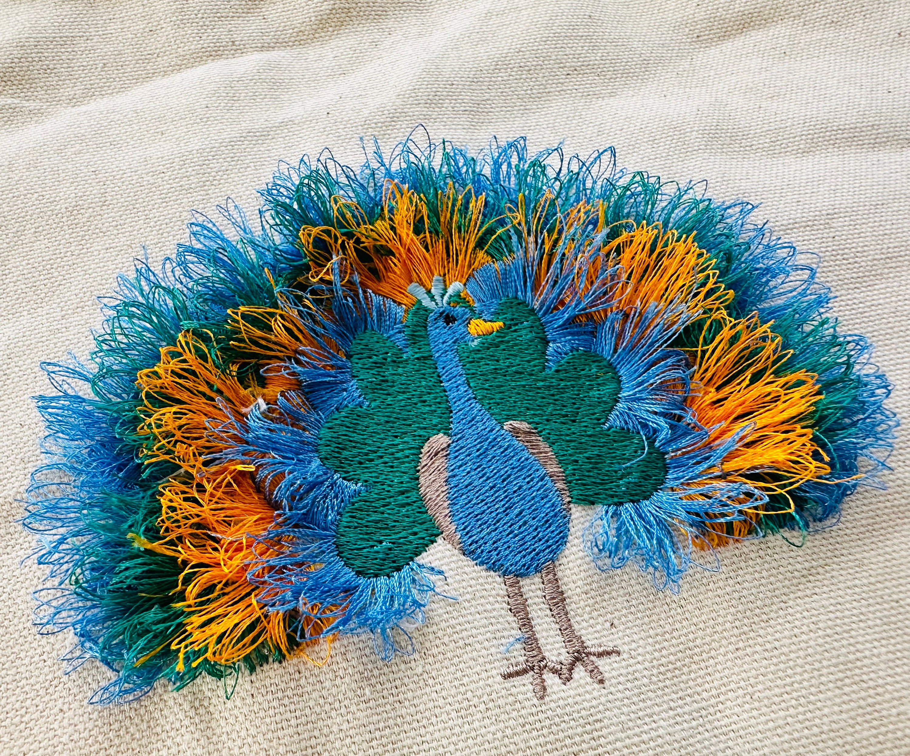 Fringed Peacock fluffy chenille bird machine embroidery designs