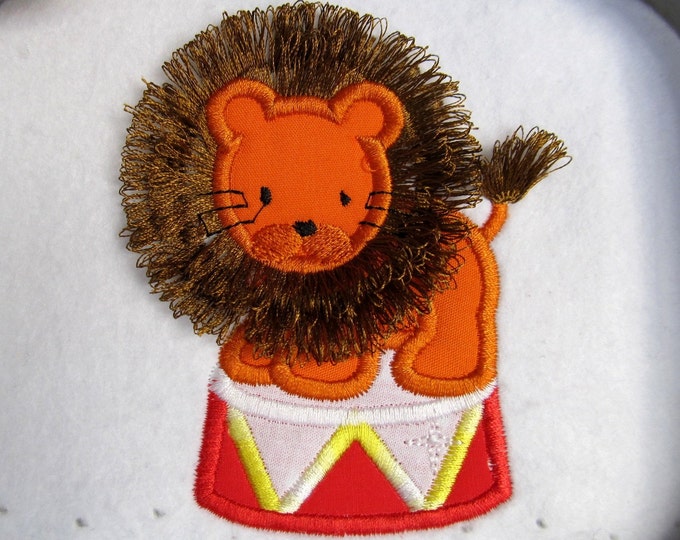 Lion from circus fringed fluffy mane Applique fringe in the hoop kids machine embroidery designs for hoop 4x4  5x7 Awesome Lion wild animal