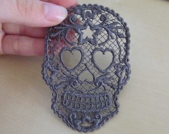 FSL autoportant dentelle jour des morts crâne Calavera Halloween - motif de broderie machine pour cerceau 4 x 4 dentelle dentelle girly crâne