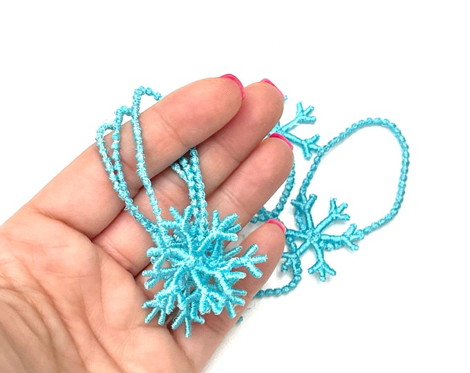 Snowflake Delicate Christmas tree Ornament unique hanger Snowflake ribbon FSL freestanding lace machine embroidery designs decoration ribbon