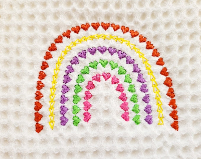 Primitive quick light stitch Chain Heart Rainbow machine embroidery designs in assorted mini sizes looks like handstitched for hoop 4x4, 5x7