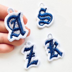 Fuente de encaje inglés antiguo FSL, encaje independiente, colgante, monograma, letras, números, diseños de bordado a máquina, dije, colgante, pendientes, alfabeto BX