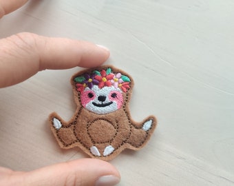 Mini Sloth light stitch outline feltie, small vinyl sloth with floral crown machine embroidery designs 2, 2.5 and 3 inches little cute sloth