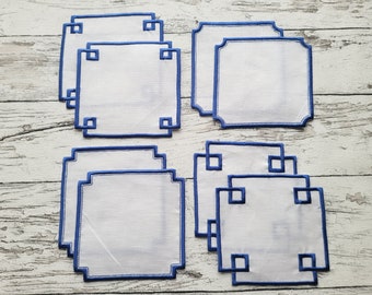 Chinoiserie & Classy Serviettendeckchen 3 verschiedene Formen in sortierten Größen, Untersetzer ITH im Rahmen einfach Stickmuster 4 Arten