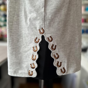 Horseshoe split seam cutout side bow Farm Horse stable machine embroidery designs kids girls Cowboy outfit t-shirt sweatshirt embroidery