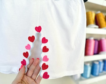 Hearts split side seam cutout Side Bow machine embroidery designs Valentine Heart scalloped edge kids Girls t-shirt sweatshirt embroidery