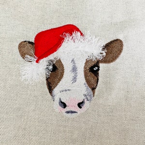 Christmas Cow face Cow head Santa hat fringed machine embroidery design heifer cow farm animal fringe in the hoop ITH 4, 4.5, 5, 5.5 inches
