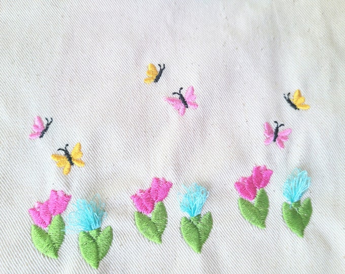 Mini tiny spring flowers and butterflies in a row machine embroidery designs ITH project in-the-hoop for hoop 4x4, 5x7 fluffy floral border