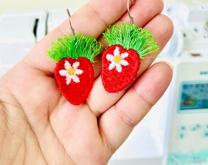 Summer Strawberry berries girls kids fringed pretty earrings charm FSL freestanding lace machine embroidery designs simply in the hoop ITH
