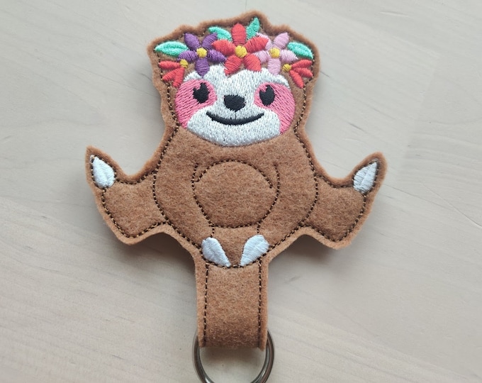 Sloth Floral crown, sloth with flowers, ITH key fob snap tab keyfob keychain machine embroidery design feltie in the hoop embroidery project