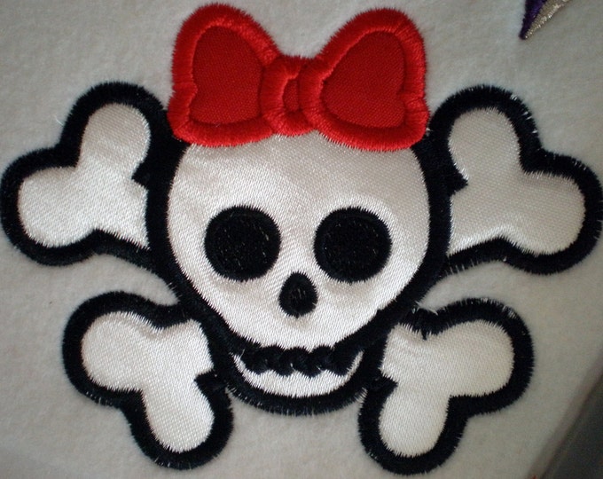 Simple skull and crossbones BOY and GIRL - INSTANT download - machine embroidery applique designs -3, 4, 5 and 6 inches