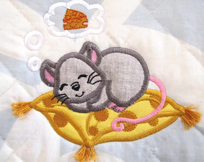 Little mouse dreams - machine embroidery applique and fill stitch designs, many sizes  INSTANT DOWNLOAD