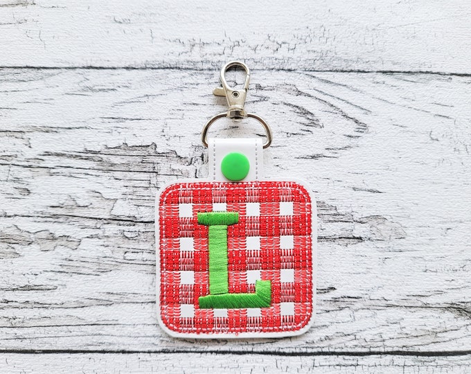 Key fob snap tab buffalo plaid Monogram alphabet initial letters from A up to Z in the hoop ITH keychain bag tag machine embroidery designs