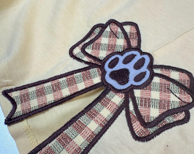Puppy Paw Bow Gingham plaid Side Bow Applique machine embroidery designs split seam sweatshirt t-shirt Pet pawprint in multiple sizes