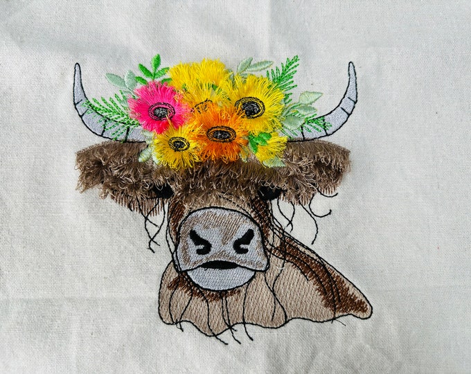 Big 2023 Fringed Highland cattle Cow Scottish breed rustic cattle machine embroidery designs fluffy fringe ITH in the hoop sweet farm home